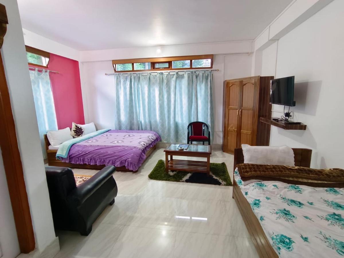 Hotel White Tara Tawang Exteriör bild